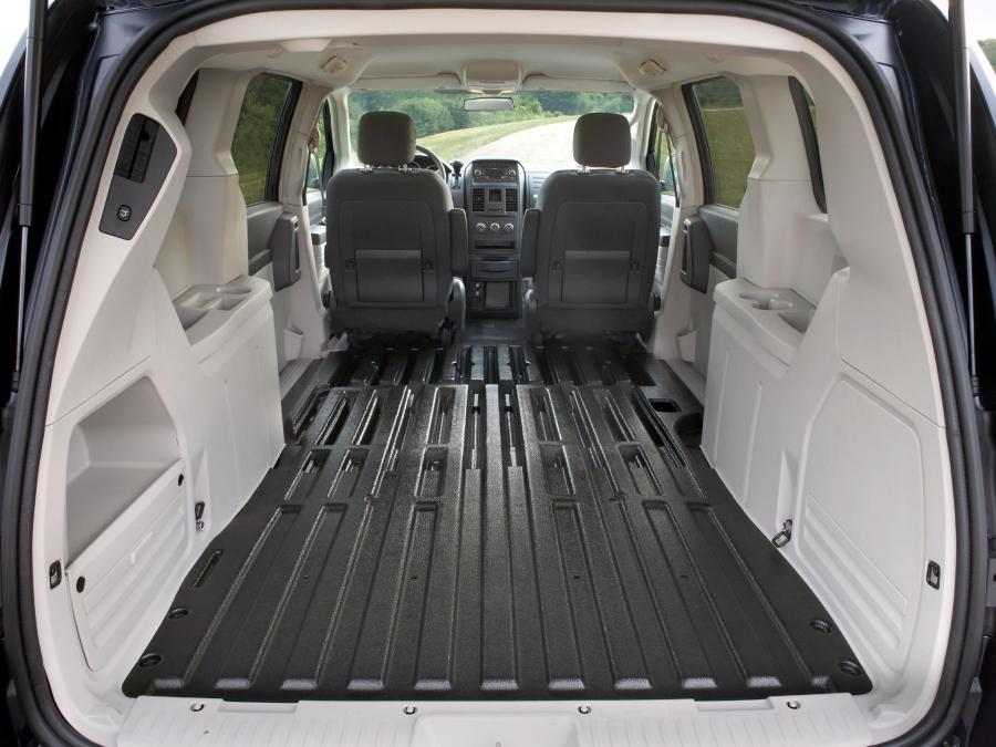  Dodge Grand Caravan Cargo Van 2007 года  (фото 7 из 9)